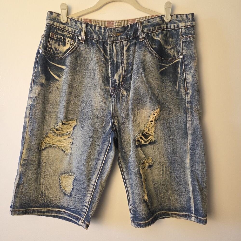 Classic Fashion Jeans Mens 36 Shorts Blue Denim Distressed Canadian Clothing Co